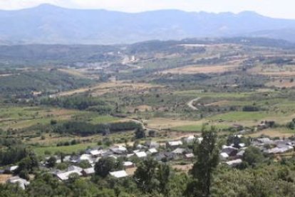 Vistas de Cobrana desde la montaña.