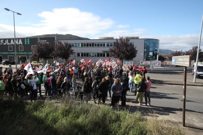 Huelga y protesta en Teleperformance Ponferrada, el pasado 22 de septiembre. ANA F. BARREDO