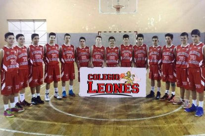 El equipo infantil del Colegio Leonés.