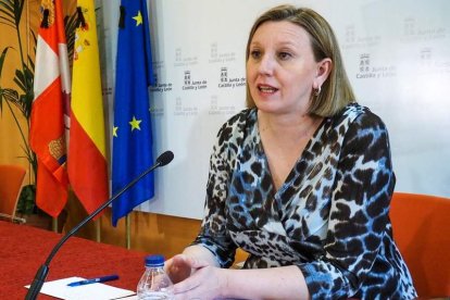 La consejera de Familia, Isabel Blanco, anunció medidas de conciliación. DL