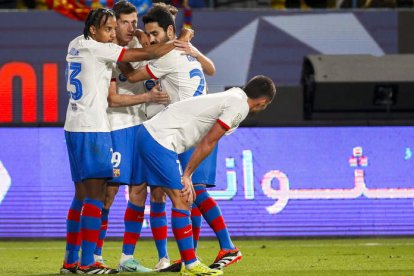 El Barcelona sufrió más de la cuenta, pero al final se deshizo de Osasuna y jugará la final de la Supercopa de España. JUAN CARLOS CÁRDENAS