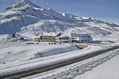 Estación invernal de San Isidro. DL