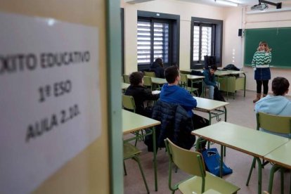 Una de las aulas de refuerzo educativo que ahora se lleva a cabo fuera del horario lectivo. DL