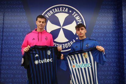 Yeray y Longo en su presentación como jugadores de la Deportiva. L. DE LA MATA