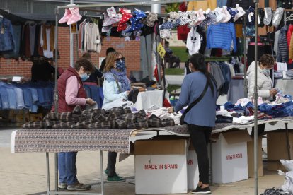 Mercadillo de Trobajo del Camino.