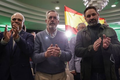 El presidente de Vox, Santiago Abascal, durante el mitin electoral celebrado este viernes en A Coruña.