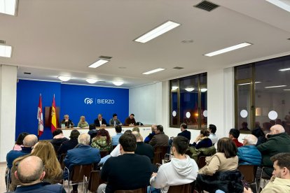 Asamblea del PP en Ponferrada.