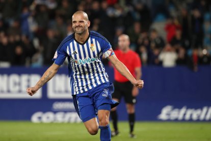 Yuri nunca le ha marcado a la Cultural como blanquiazul y sólo ha disputado un encuentro oficial con la Deportiva en León.