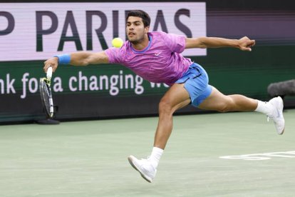 Carlos Alcaraz superó a Zverev en los cuartos de final.