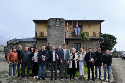 Foto de la visita, facilitada por el Consejo Comarcal.