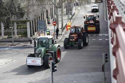 Los tractores vuelven este domingo a circular por el centro de Madrid en un nuevo acto de protesta impulsado por la organización Unión de Uniones.