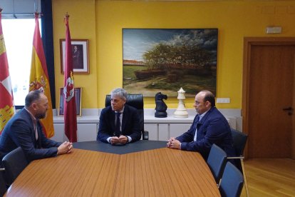 Reunión entre la Junta, Aletic y la Asociación Camino de Santiago.