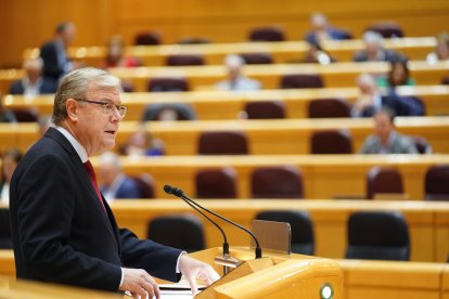 Antonio Silván, en el Senado.