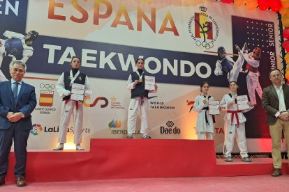 La deportista del Club Taekwondo León Chaima Zahraoui