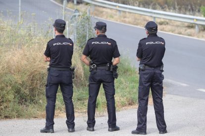 Agentes de la Policía Nacional.