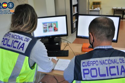 La Policía Nacional ha encotrado fotografías del suceso en uno de los móviles de los acusados.