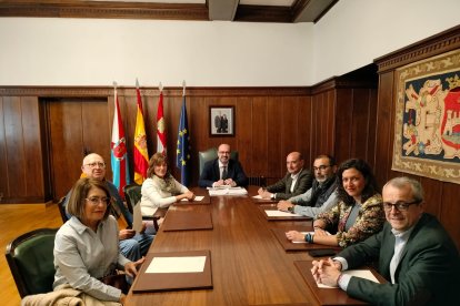 Reunión de alcaldes en el Ayuntamiento de Ponferrada.