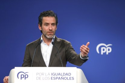 El portavoz del PP, Borja Sémper, durante la rueda de prensa posterior a la reunión del Comité de Dirección del partido este lunes. EFE/ Fernando Alvarado