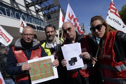 Trabajadores de Alsa.