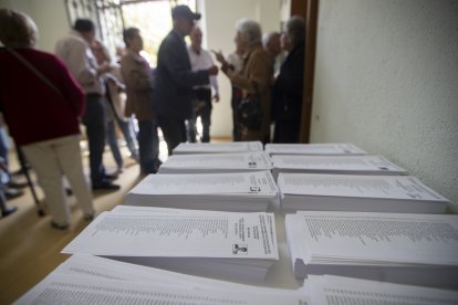 Imagen de una urnas, este domingo durante las elecciones catalanas.