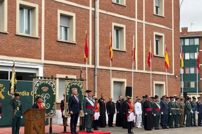 Nicanor Sen destaca la cercanía, profesionalidad y solvencia con la que la Guardia Civil desempeña su labor