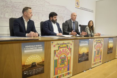 Cabanas, Rodríguez, Diez y Santos presentaron este lunes el salón del automóvil nuevo y kilómetro cero de León.