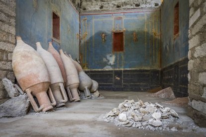 Las excavaciones que se están realizando en el Parque Arqueológico de Pompeya (sur de Italia), la ciudad devastada por el Vesubio en el 79 a.C, han sacado a la luz un 