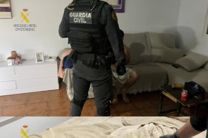 La Guardia Civil, en el marco de la operación “Granviña”, ha procedido a la detención de once personas y la desarticulación de una organización criminal que había construido zulos en viviendas que se comunicaban entre sí por túneles excavados que llegaban hasta la red eléctrica en Alhaurín de la Torre (Málaga). EFE/Guardia Civil //SOLO USO EDITORIAL/SOLO DISPONIBLE PARA ILUSTRAR LA NOTICIA QUE ACOMPAÑA (CRÉDITO OBLIGATORIO)//