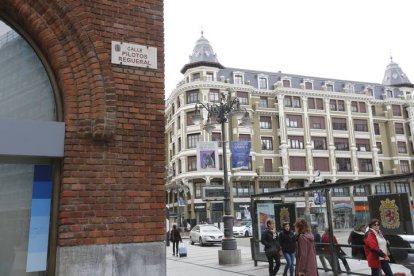 La calle Pilotos Regueral quedó sin cambiar  al final del pasado mandato.