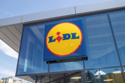 Vista de un supermercado Lidl . EFE/Rodrigo Jiménez