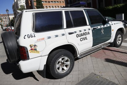 Imagen de archivo de un coche de la Guardia Civil. EFE/Mariscal