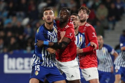 Antonio Leal en el partido de la pasada temporada entre la Deportiva y el Tarazona.