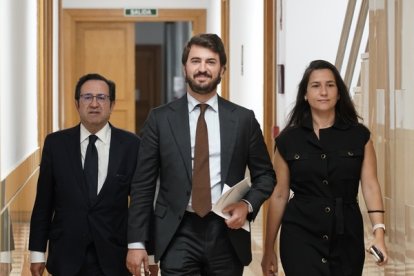 El vicepresidente de la Junta, Juan García Gallardo, durante la rueda de prensa ofrecida en Valladolid