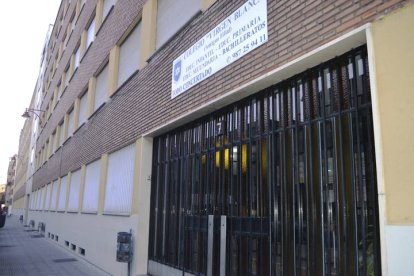 El entorno del colegio Virgen Blanca es uno de los que se marcan como zona de actuación.