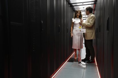 Alfonso Fernández Mañueco visita el centro de supercomputación