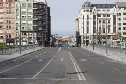 Puente de los Leones