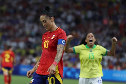 La jugadora de España Jennifer Hermoso durante la semifinal femenina de Fútbol, entre Brasil y España en el marco de los Juegos Olímpicos París 2024, este martes, en Marsella, Francia. EFE/Kiko Huesca