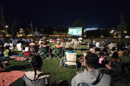 Uno de los pases de cine de verano en Ponferrada.