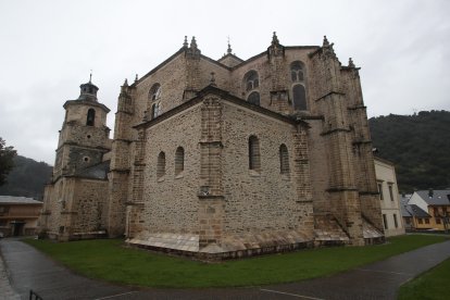 La escalinata se encuentra cerca de la colegiata de Villafranca