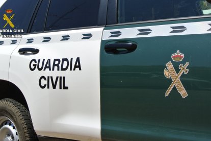 GUARDIA CIVIL - Archivo