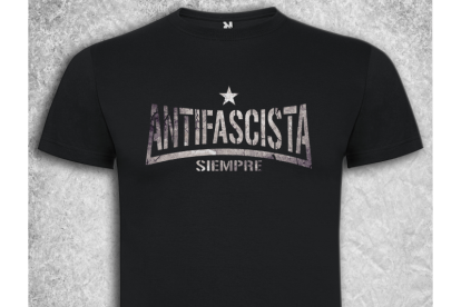 Una camiseta con el logo 'antifascista'