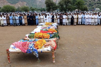 Imagen de archivo de las inundaciones en Pakistán en julio pasado. EFE/EPA/BASIT GALANI