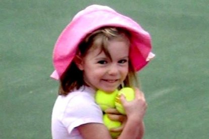 Fotografía de archivo sacada de una imagen de video que muestra a Madeleine McCann.