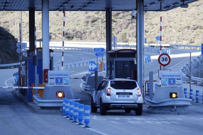 Peajes en la autopista AP-66.