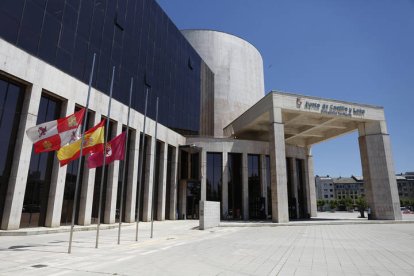 Edificio de la delegación territorial de la Junta en León