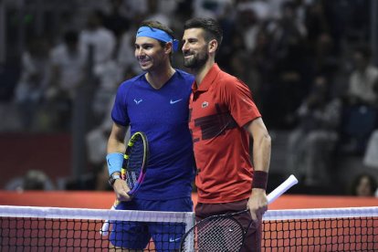 Djokovic y Nadal, dos leyendas del tenis mundial.