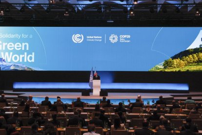 El presidente de Azerbaijan, Ilham Aliyev, hoy en la COP29 de Baku, Azerbaijan. EFE/EPA/IGOR KOVALENKO