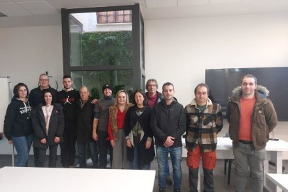 Foto de familia de la bienvenida al programa de Cuadros.