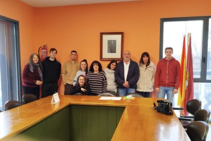 Los candidatos admitidos para el programa de formación sobre zonas verdes en Valdevimbre.