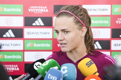 Foto de archivo de Irene Paredes, que regresa a la selección española femenina de fútbol para los dos primeros partidos de la Liga de Naciones, contra Bélgica e Inglaterra. EFE/ Raúl Caro